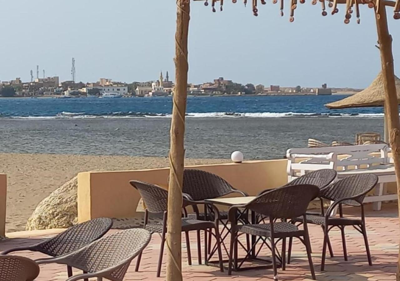 Dolphin Continental Hotel El Qoseir Екстериор снимка