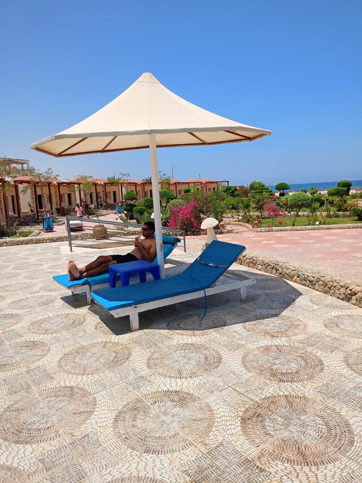 Dolphin Continental Hotel El Qoseir Екстериор снимка