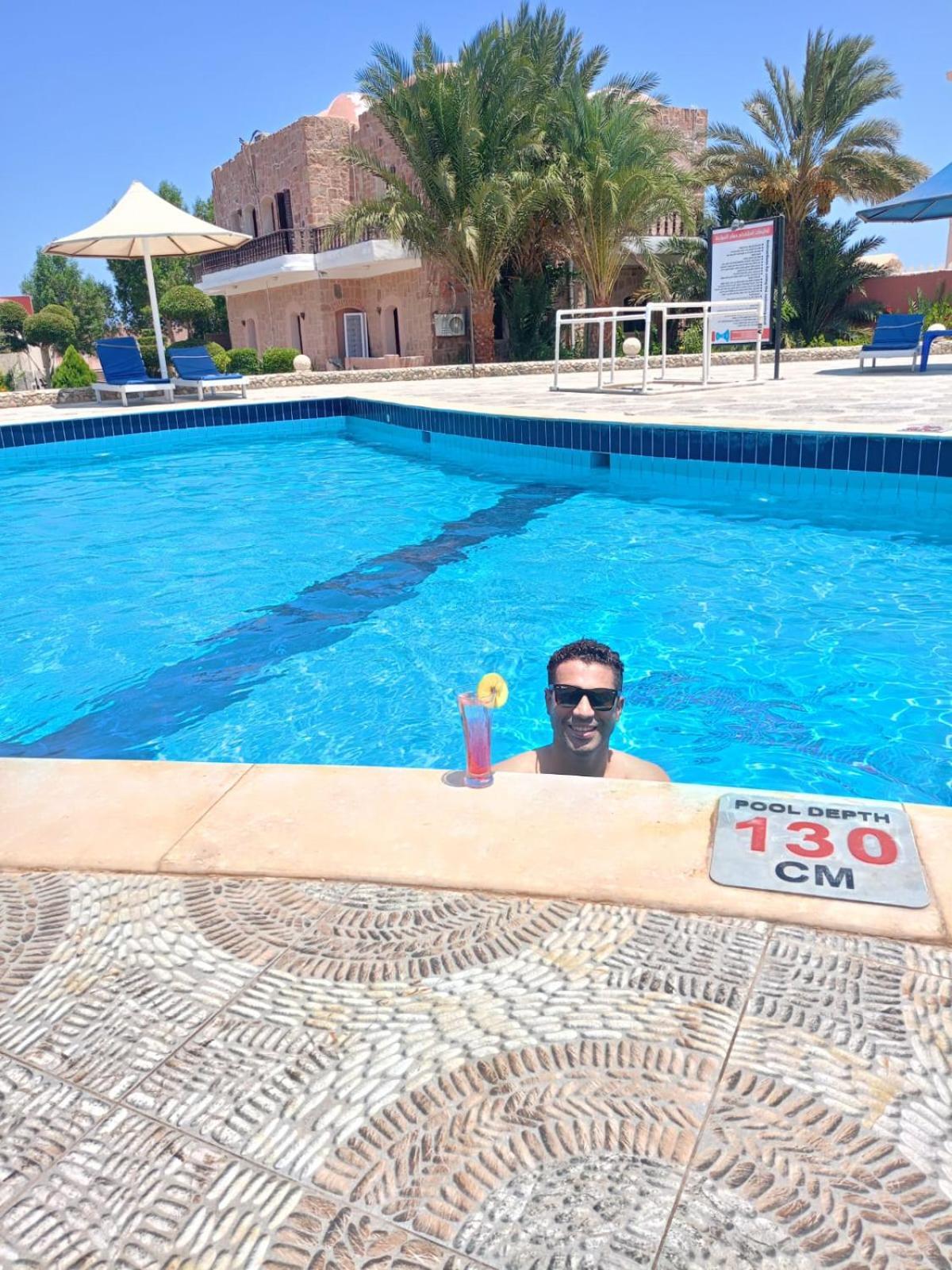 Dolphin Continental Hotel El Qoseir Екстериор снимка