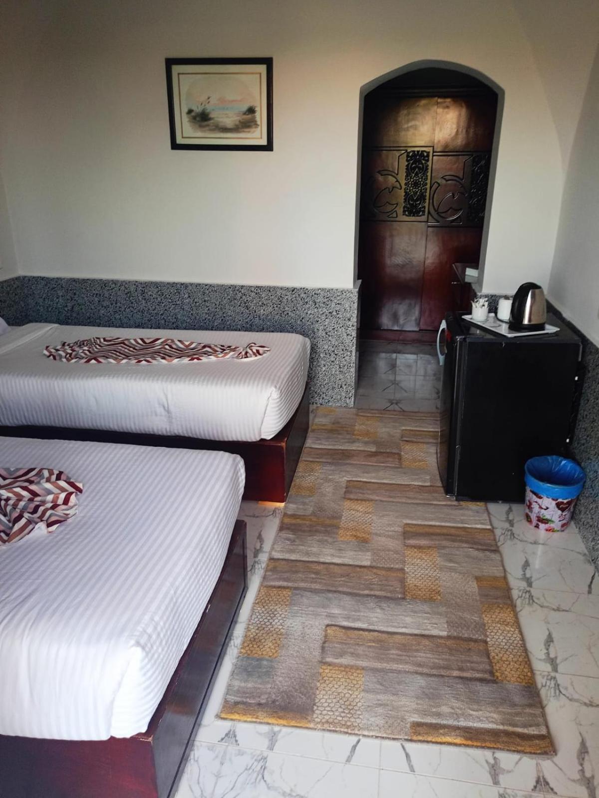 Dolphin Continental Hotel El Qoseir Екстериор снимка