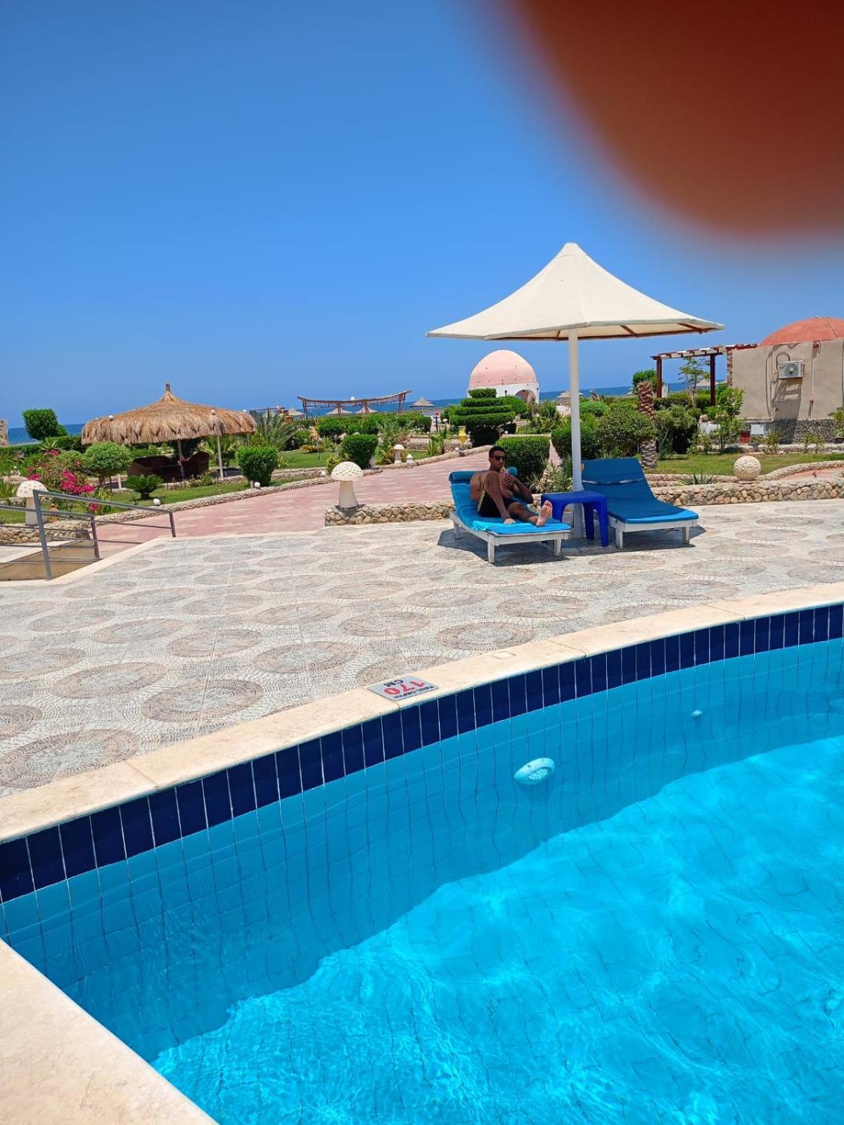 Dolphin Continental Hotel El Qoseir Екстериор снимка